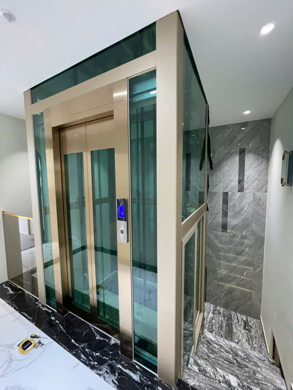 lắp đặt thang máy gia đình TPHCM