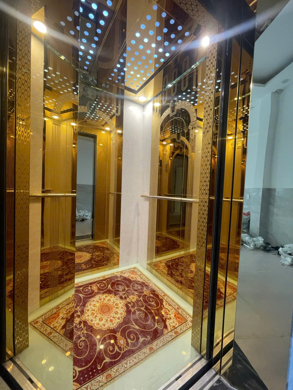lắp đặt thang máy gia đình TPHCM
